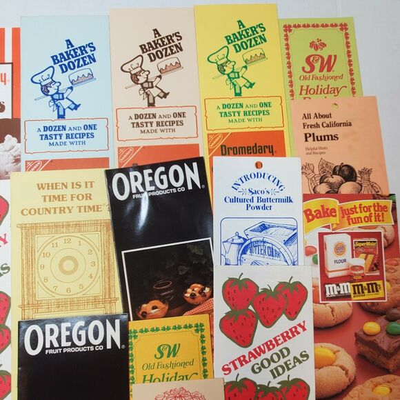 18 Vintage Dessert Pamphlet Lot Cookies Strawberries Ephemera - Picture 3 of 5